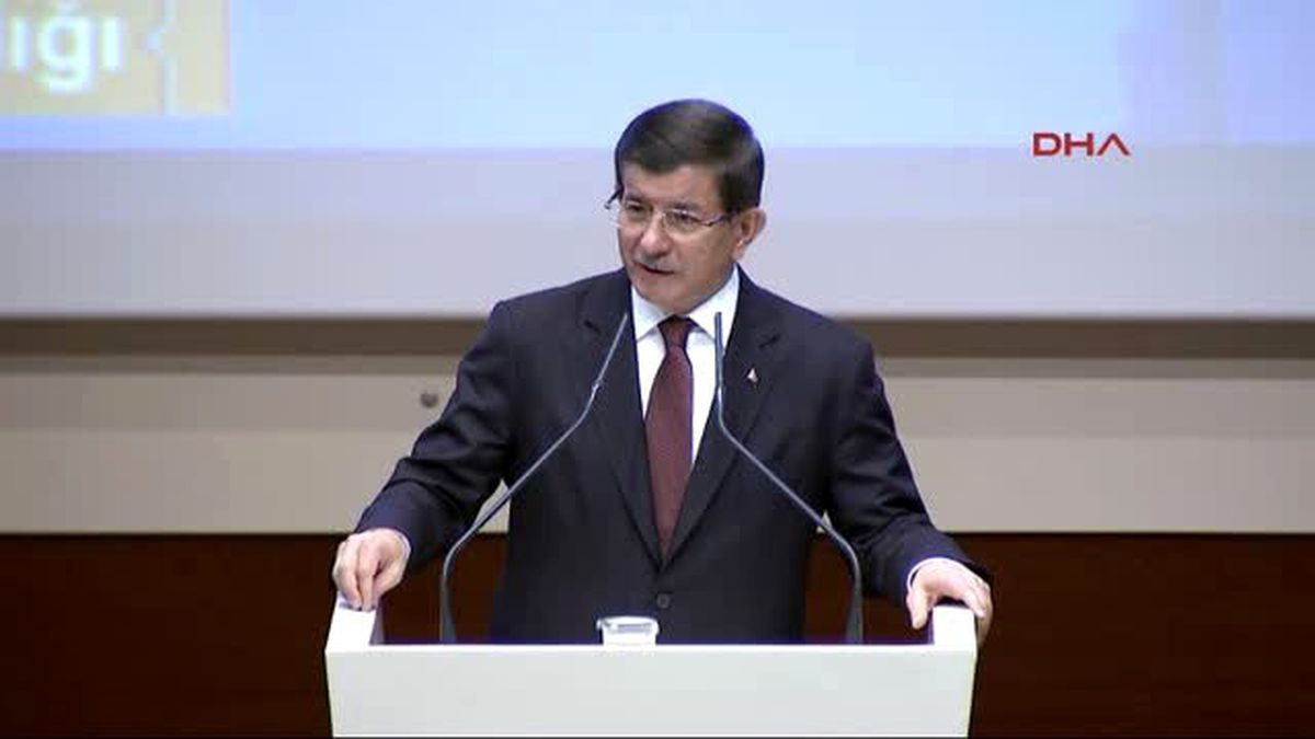 Davutoğlu Kritik Dönemde Devlet Adamı Ahlakının Gereğini Gösterdiği İçin Türkeş\'e Teşekkür Ediyorum...