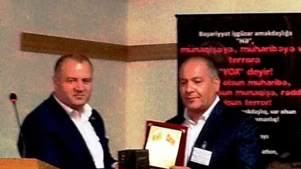 Diaspora Başkanı Ağayev\'e Ödülü Verildi