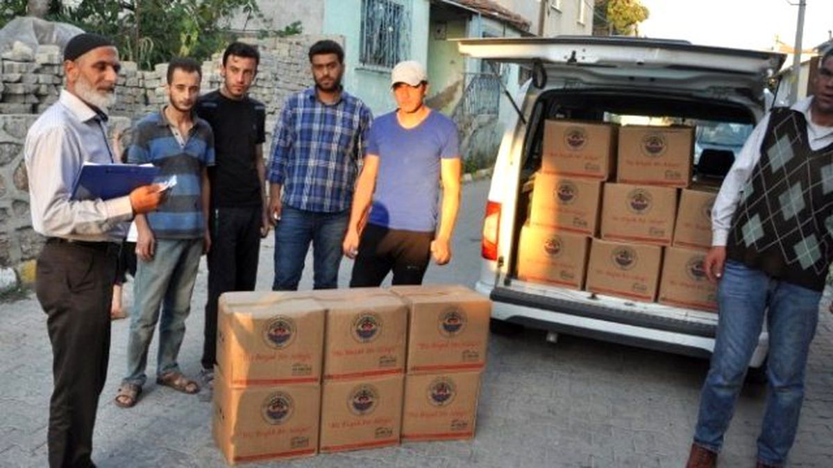 Dilovası Belediyesi\'nden Suriyeli Ailelere Destek