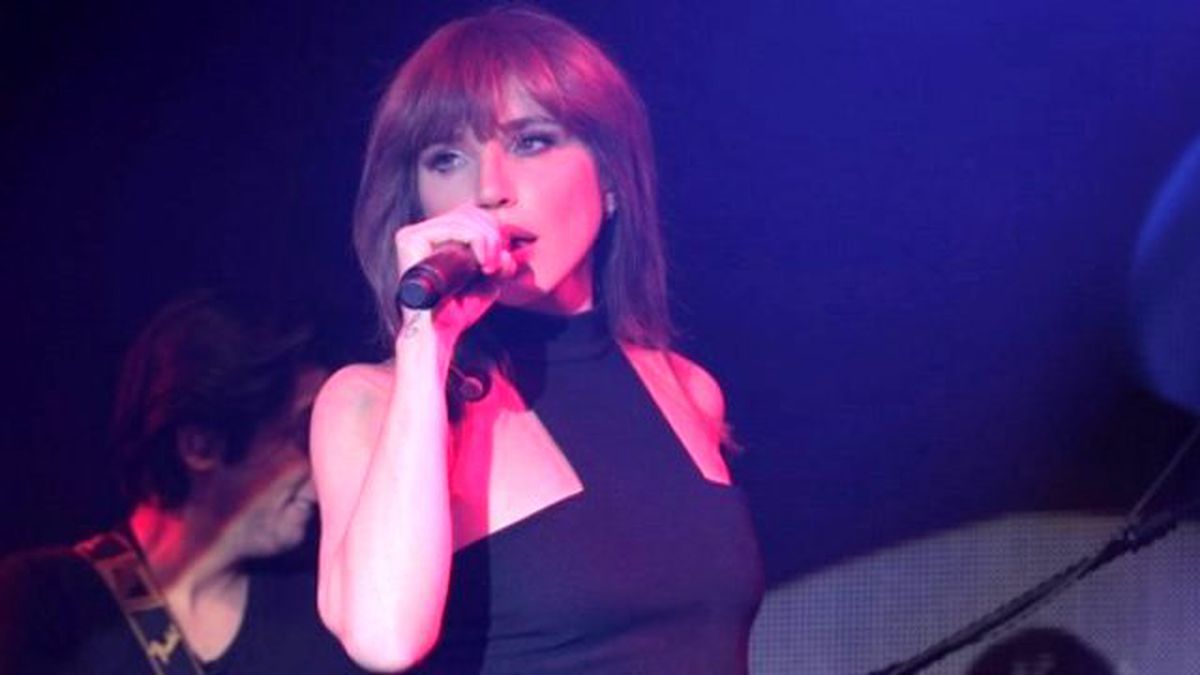 Gülşen Konser Kıyafetleri İçin 350 Bin Lira Harcadı