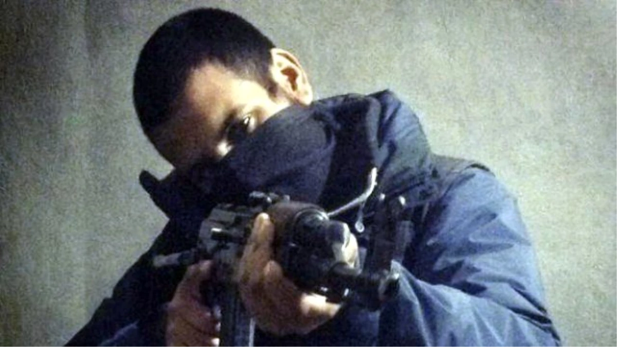 IŞİD\'in İngiliz Hackeri Suriye\'deki Hava Saldırısında Öldürüldü