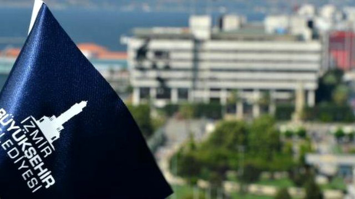 İzmir Büyükşehir Belediyesi\'ne Fitch ve Moodys\'ten İyi Haber