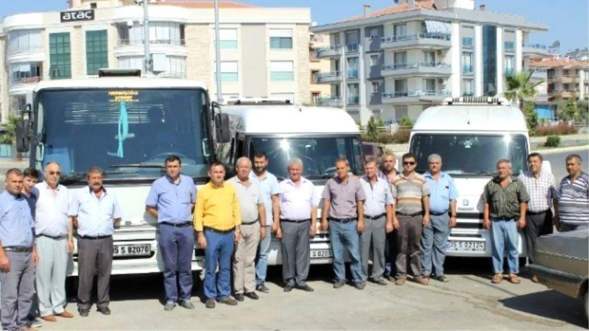 İzmir\'de Servis Sürücülerinden \'S Plaka\' Tepkisi