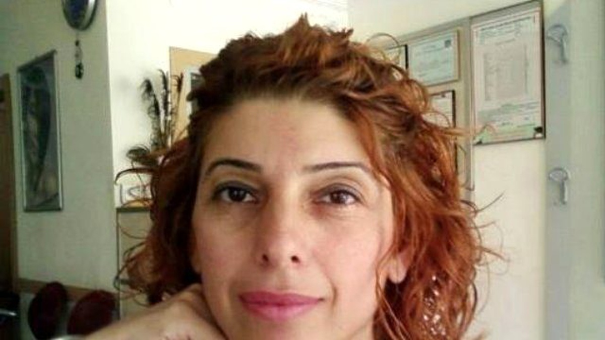 Kavgayı Ayıran Kadın Bıçaklanarak Öldürüldü