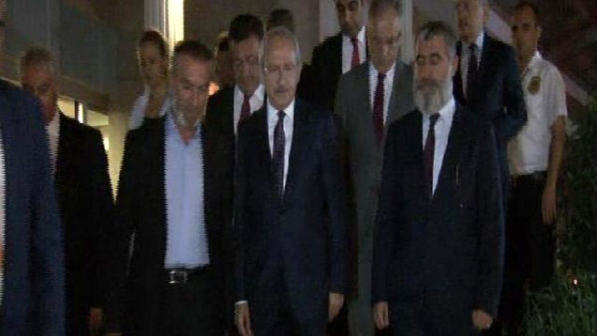 Kılıçdaroğlu, İstanbul\'da 7,5 Saat Seçim Toplantısı Yaptı