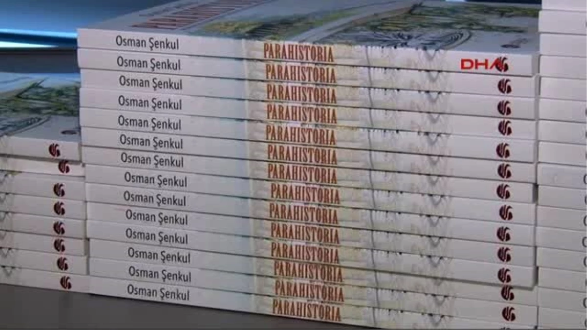 Osman Şenkul\'un Yeni Kitabı "Parahistoria" İçin Kutlama Yemeği Yapıldı