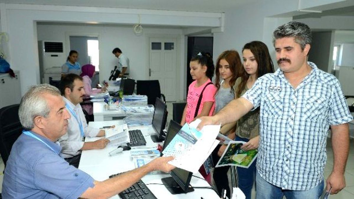 Pamukkale\'de Eğitim Yardımı Başvuruları Devam Ediyor