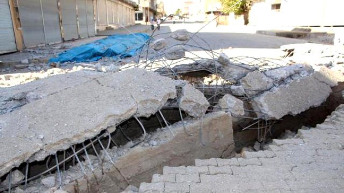 Silopi\'de Zırhlı Araca Bombalı Tuzak: 4 Polis Yaralı (2) - Yeniden