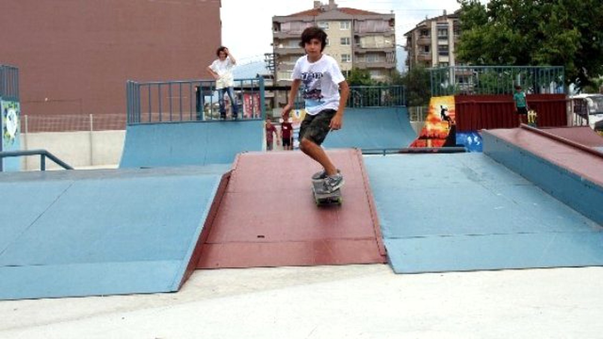 Skate Park Gençlerin Gözdesi Oldu
