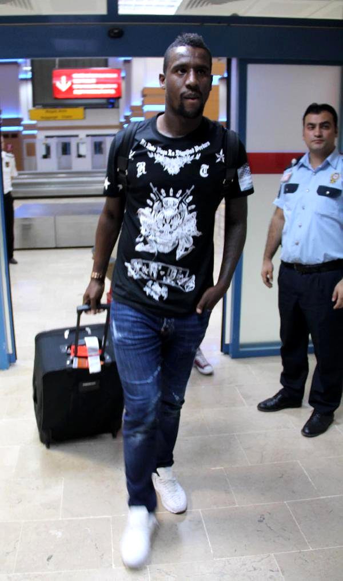 Trabzonspor, Douglas Franco\'yu Türkiye\'ye Getirdi