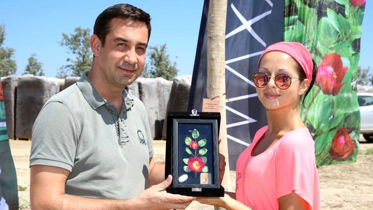 Ünlüler Ormanı\'nın 22. Ağacı Nyusha\'dan