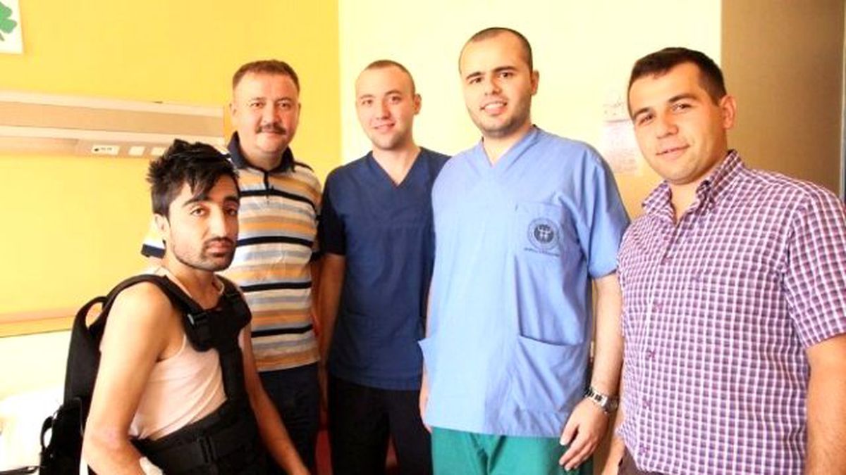 Afgan Öğrenci Türk Hekimlere Emanet