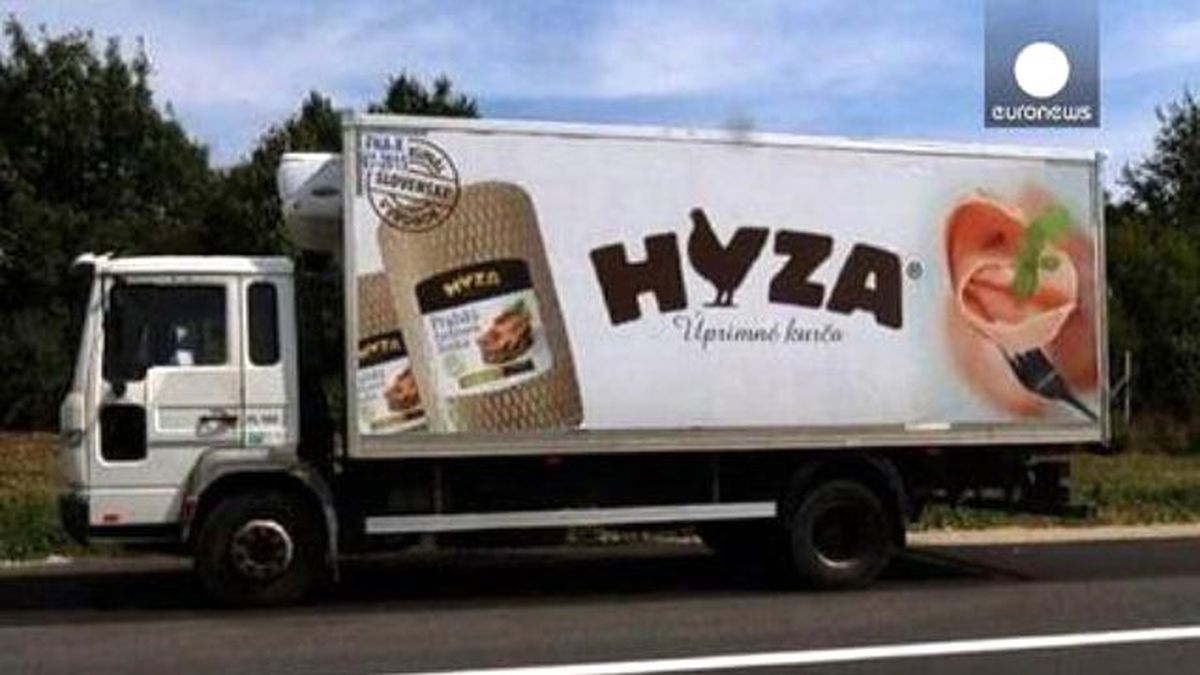 Avusturya\'da Terk Edilmiş Bir Kamyonda Onlarca Göçmenin Cesedi Bulundu