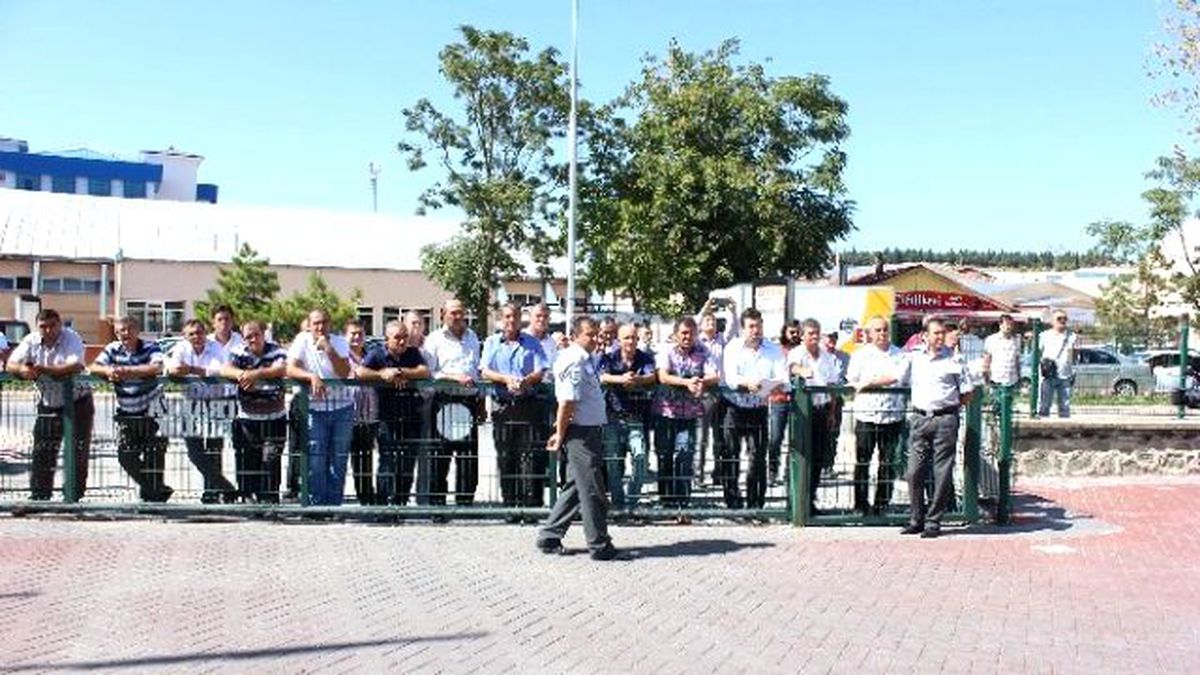 Ayçiçek Üreticisinden Trakya Birlik\'e Siyah Çelenk