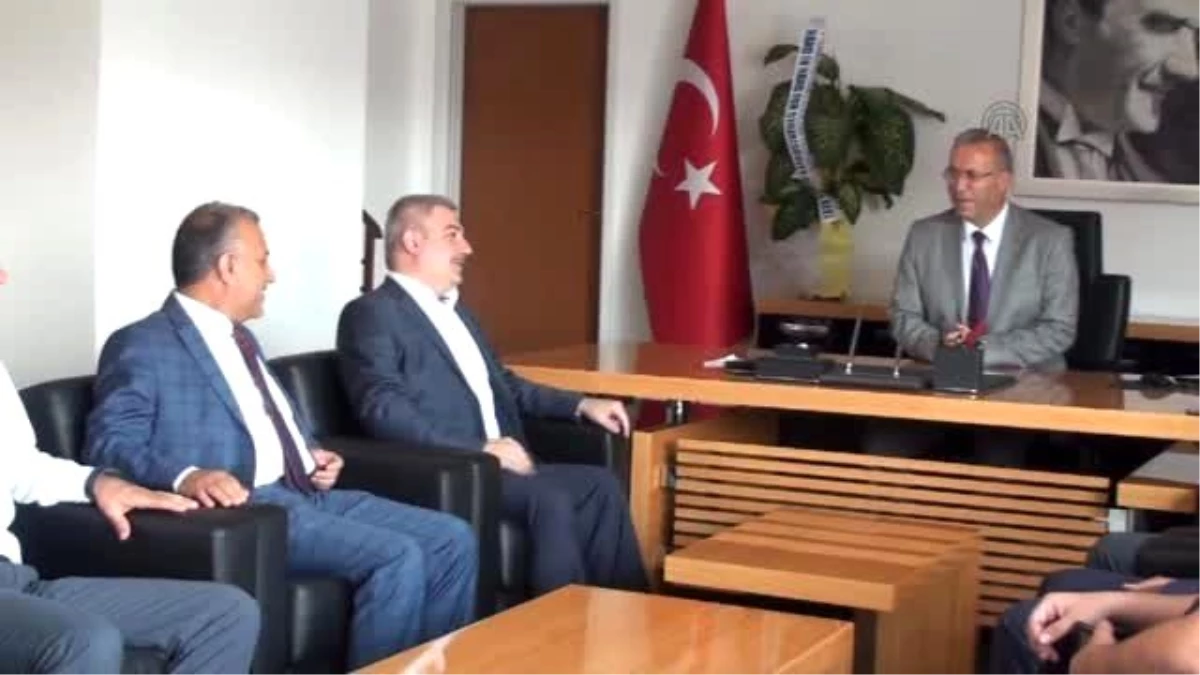 Başbakan Davutoğlu\'nun Başdanışmanı Yetiş\'in Ziyaretleri