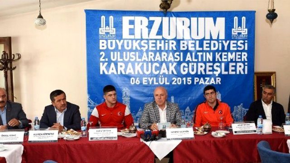 Dünya ve Avrupa Şampiyonları, Altın Kemer İçin Güreşecek