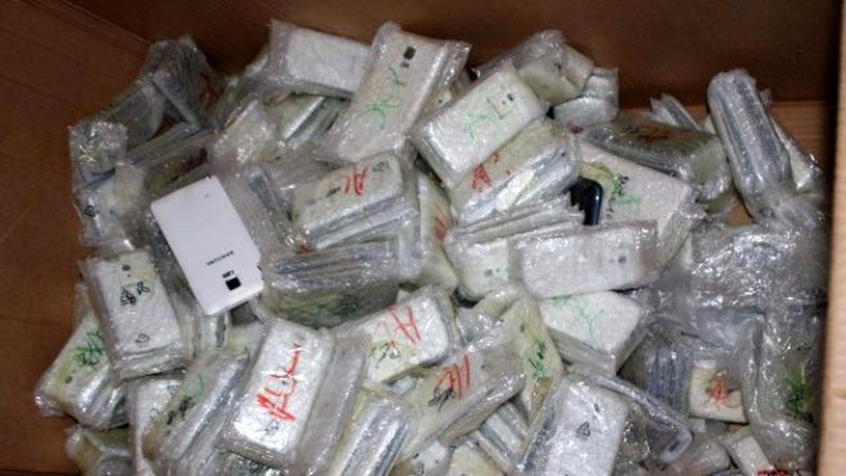 Gaziantep\'te Bin 800 Adet Kaçak Telefon Ele Geçirildi