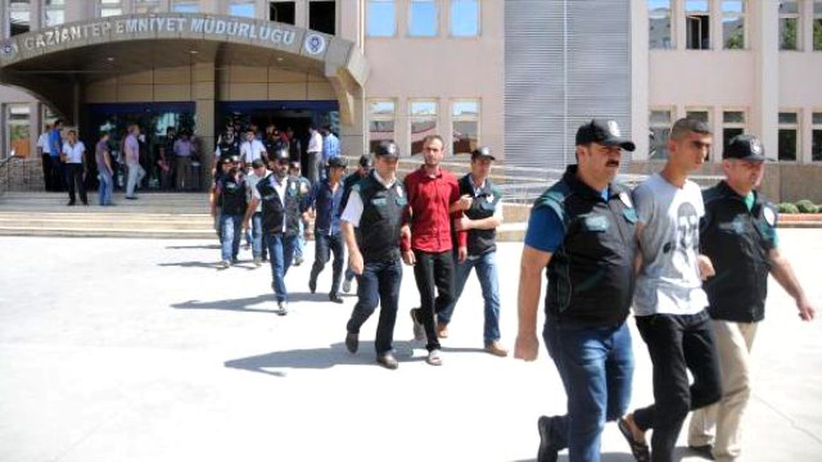 Gaziantep\'te \'Torbacı\' Operasyonu: 9 Gözaltı