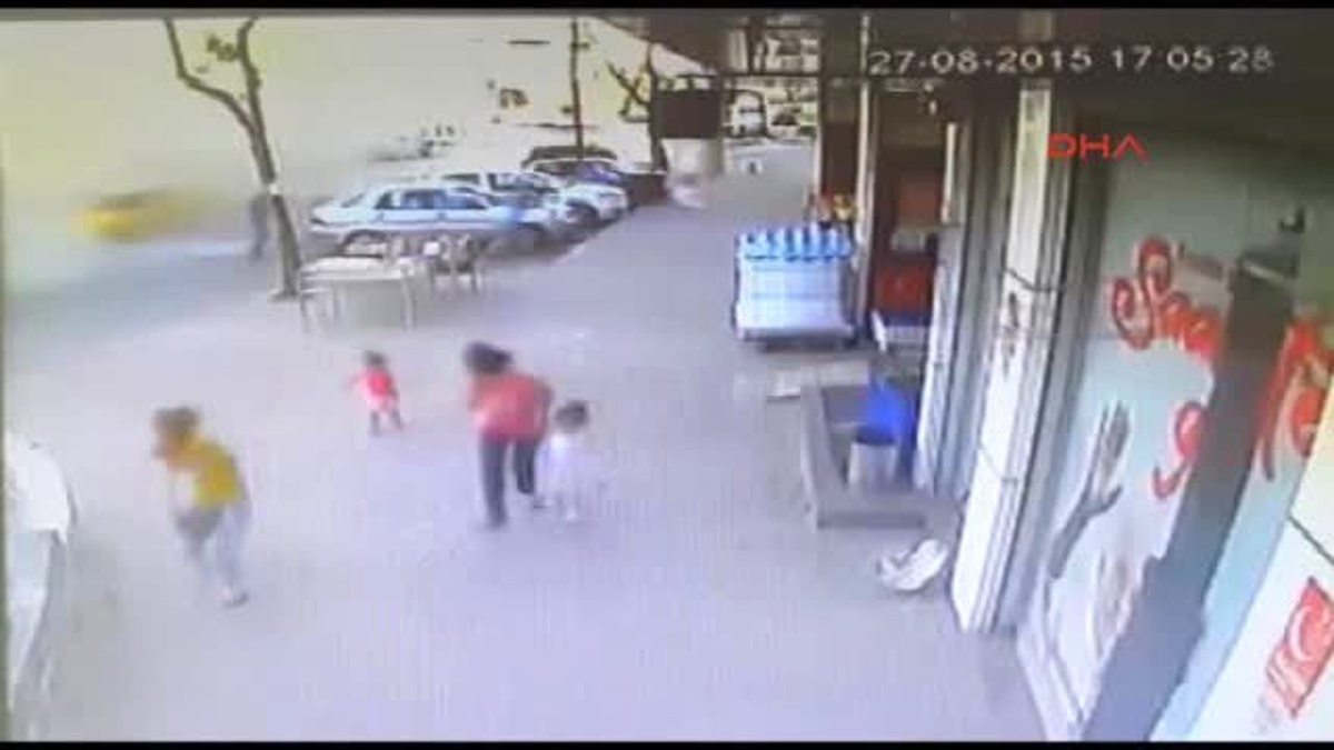 Gaziosmanpaşa\'daki Patlama Anında Yaşananlar Güvenlik Kamerasında