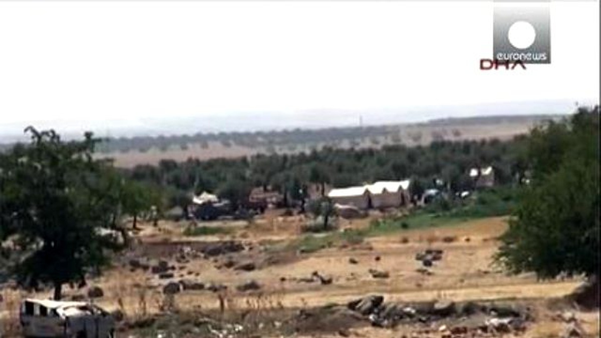 Işid Türkiye Sınırındaki Köyleri Ele Geçirdi