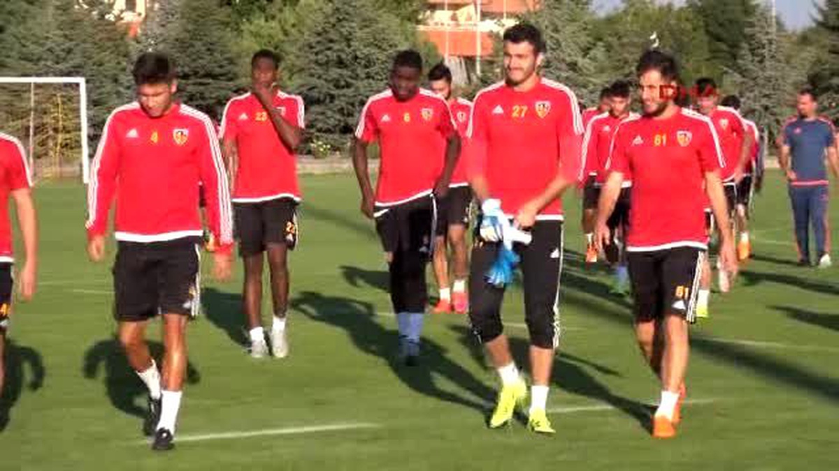 Kayserispor Teknik Direktörü Kafkas Oyuncularımın Mücadelesinden Memnunum