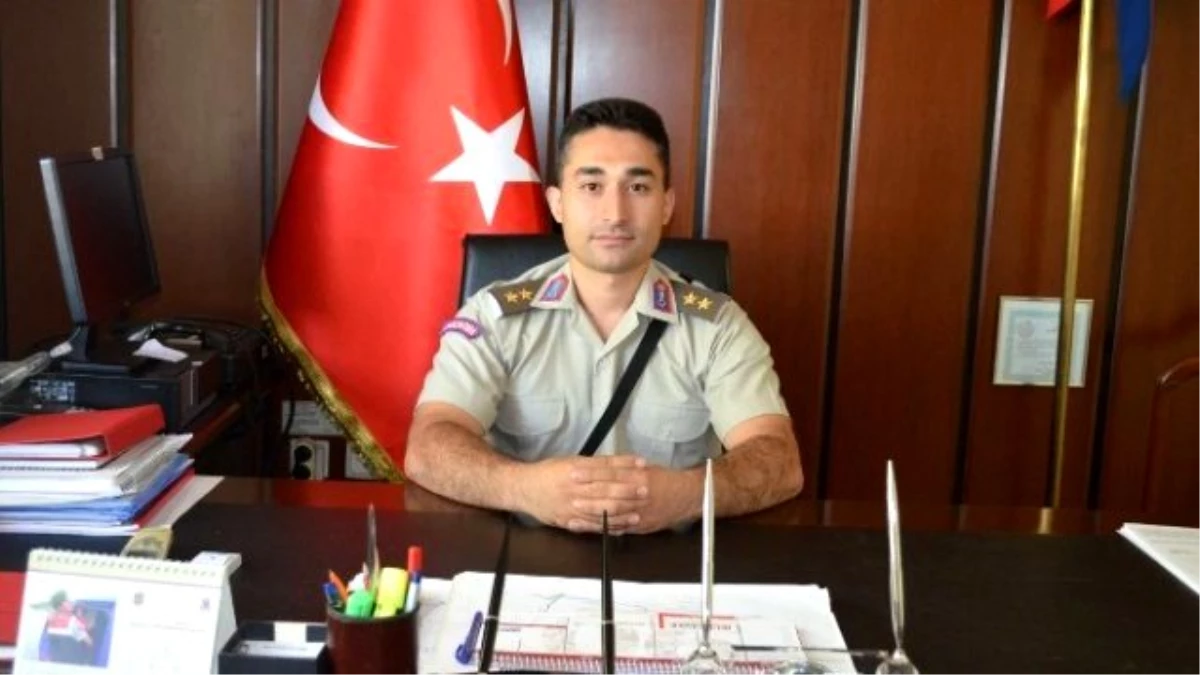 Kula\'ya Yeni Atanan İlçe Jandarma Komutanı Göreve Başladı