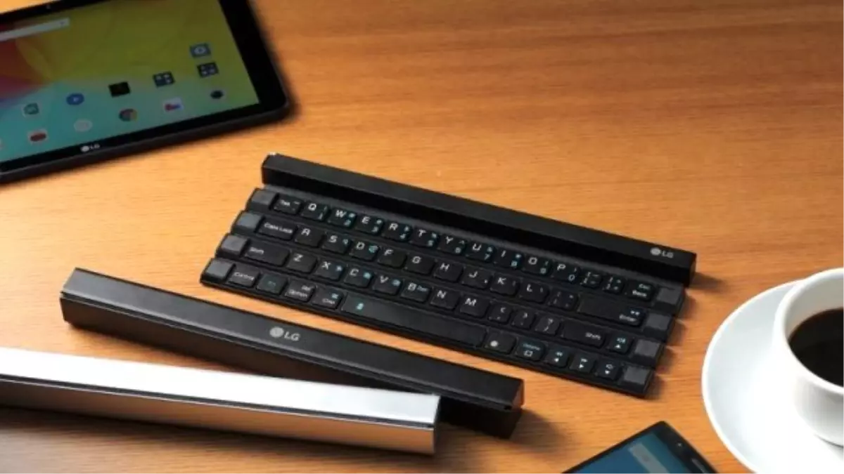 Lg İlk Katlanabilir Klavyesi Rolly Keyboard\'ı Tanıttı.