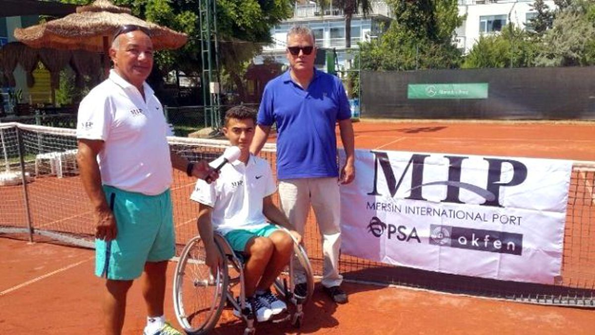 Mersinli Milli Tenisçi Oğuzhan, Itf Future Turnuvası\'na Katıldı