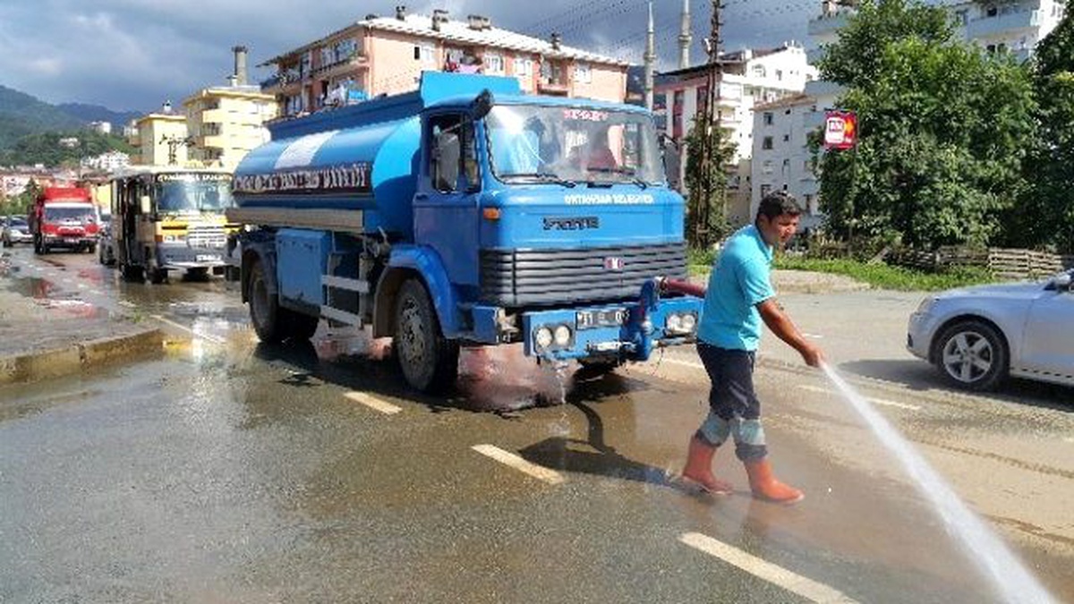 Ortahisar Belediyesinden Hopa\'ya Yardım Eli