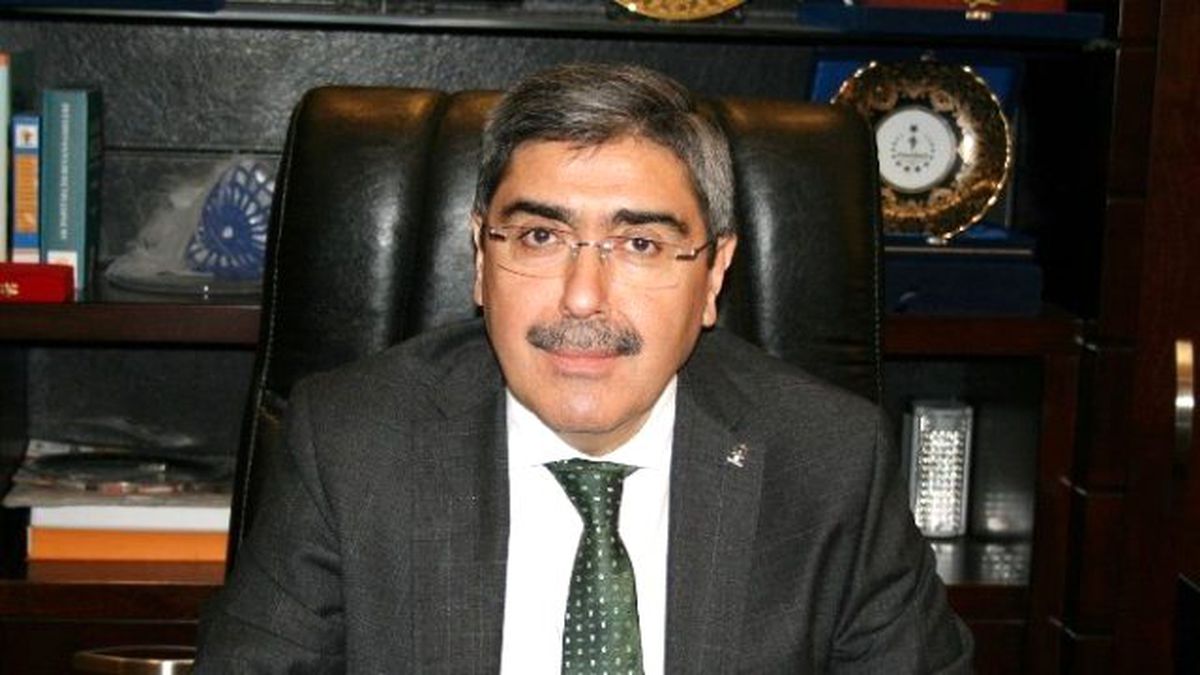 Özkeçeci\'den Zafer Bayramı Mesajı