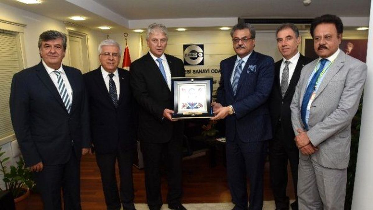Pakistan\'dan İzmir\'e Özel İlgi