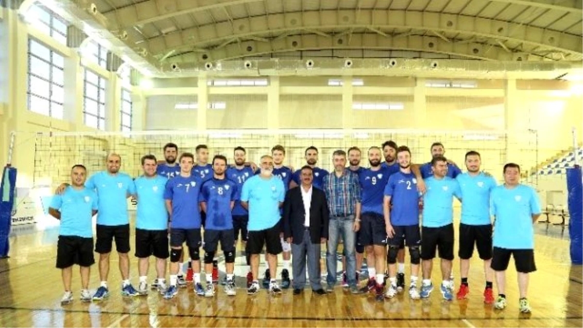 Şahinbey Belediyesi Voleybol Takımı Yeni Sezon Hazırlıklarını Sürdürüyor