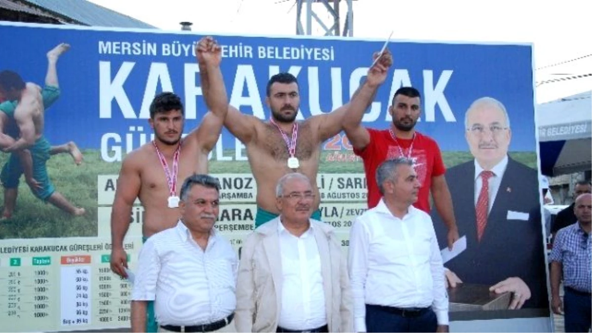 Silifke Karakucak Güreşlerinde Başpehlivan Süleyman Aykırı