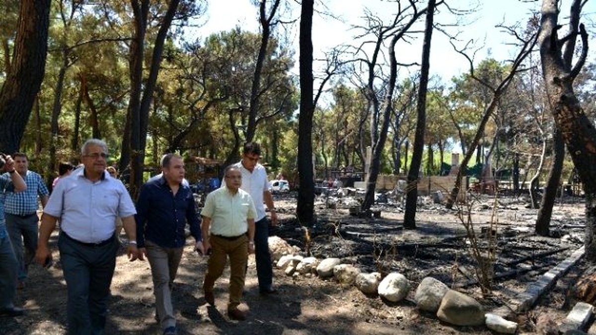 Sosyete Pazarı\'ndaki Yangının Ardından