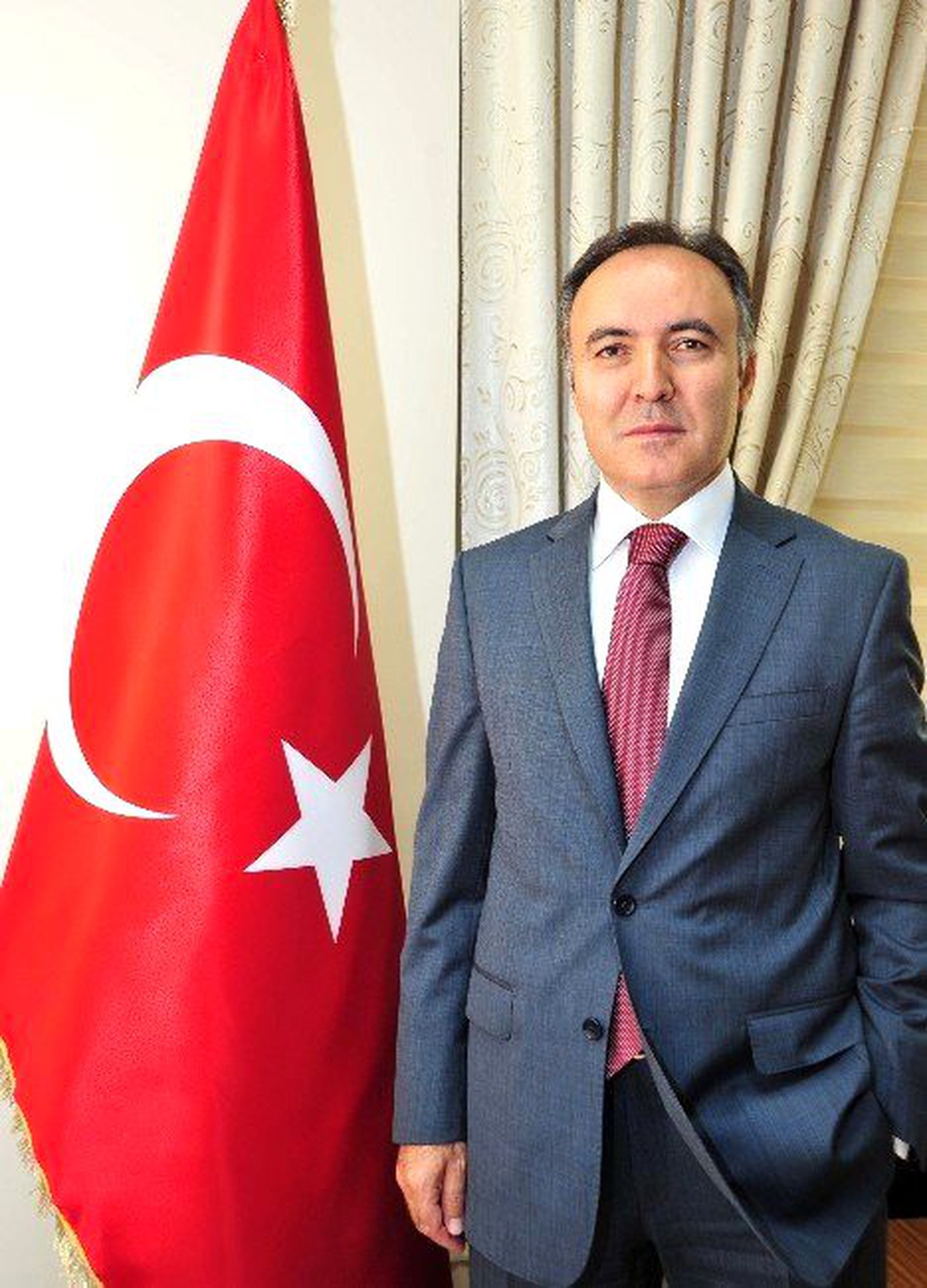 Vali Altıparmak\'ın 30 Ağustos Zafer Bayramı Mesajı