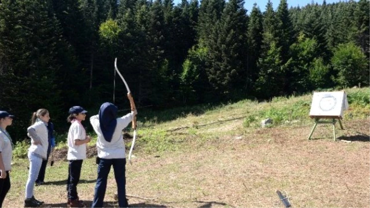 Yıldırım Belediyesi İzcilik Kampına Büyük İlgi