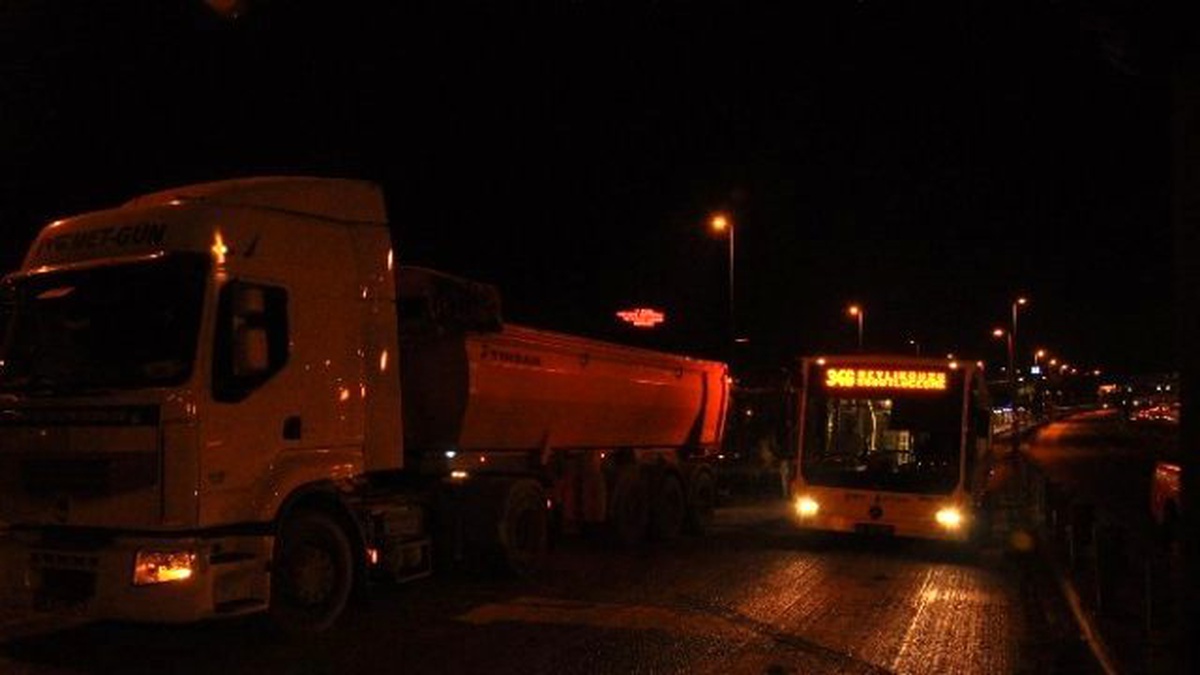 Haliç Köprüsü Metrobüs Yolunda Bakım-onarım Çalışması Başladı