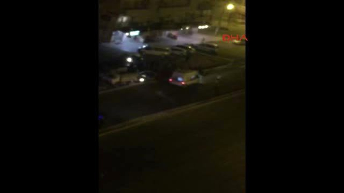 Kızıltepe?de \'Dur\' İhtarına Uymayan Otomobili Kullanan Çocuk Vuruldu