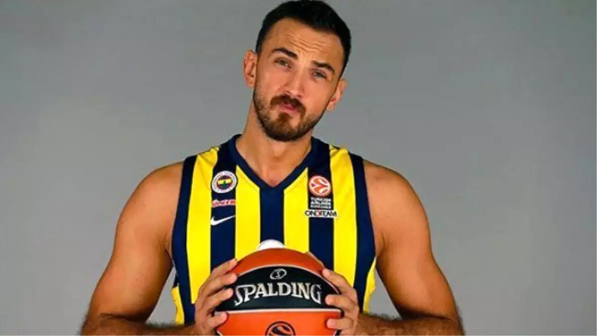 Semih Erden Darüşşafaka\'da