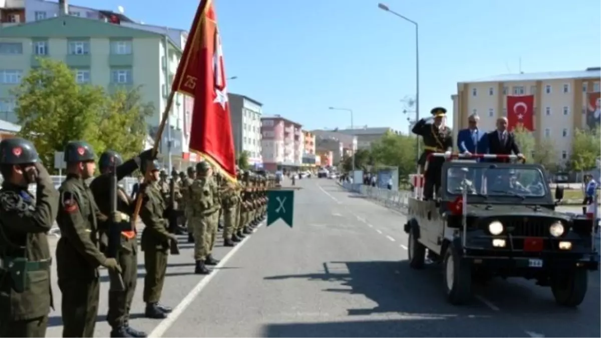 30 Ağustos Zafer Bayramı Ardahan\'da Coşkuyla Kutlandı