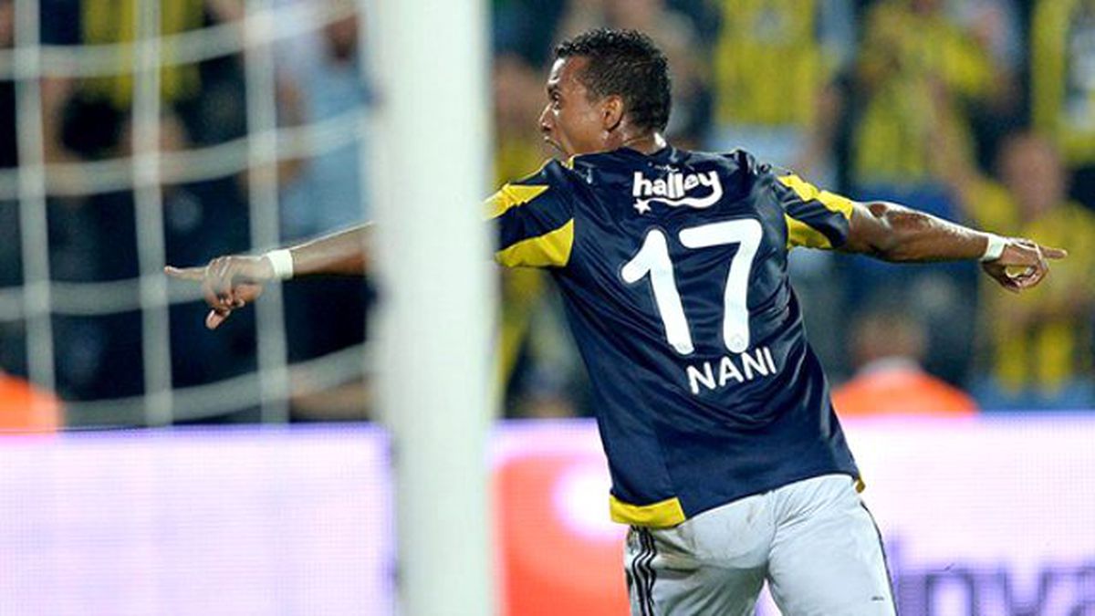 Fenerbahçe, Antalyaspor'u 2-1 Yendi