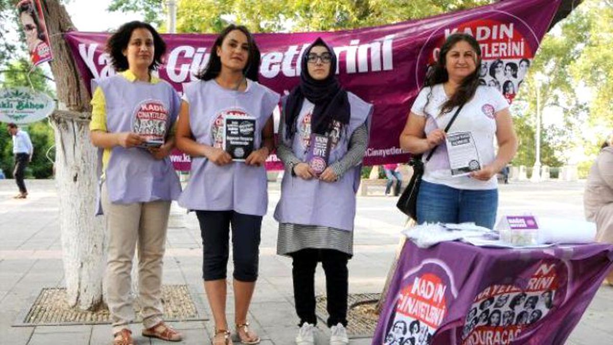 Gaziantep\'te Kadın Cinayetleri Protesto Edildi