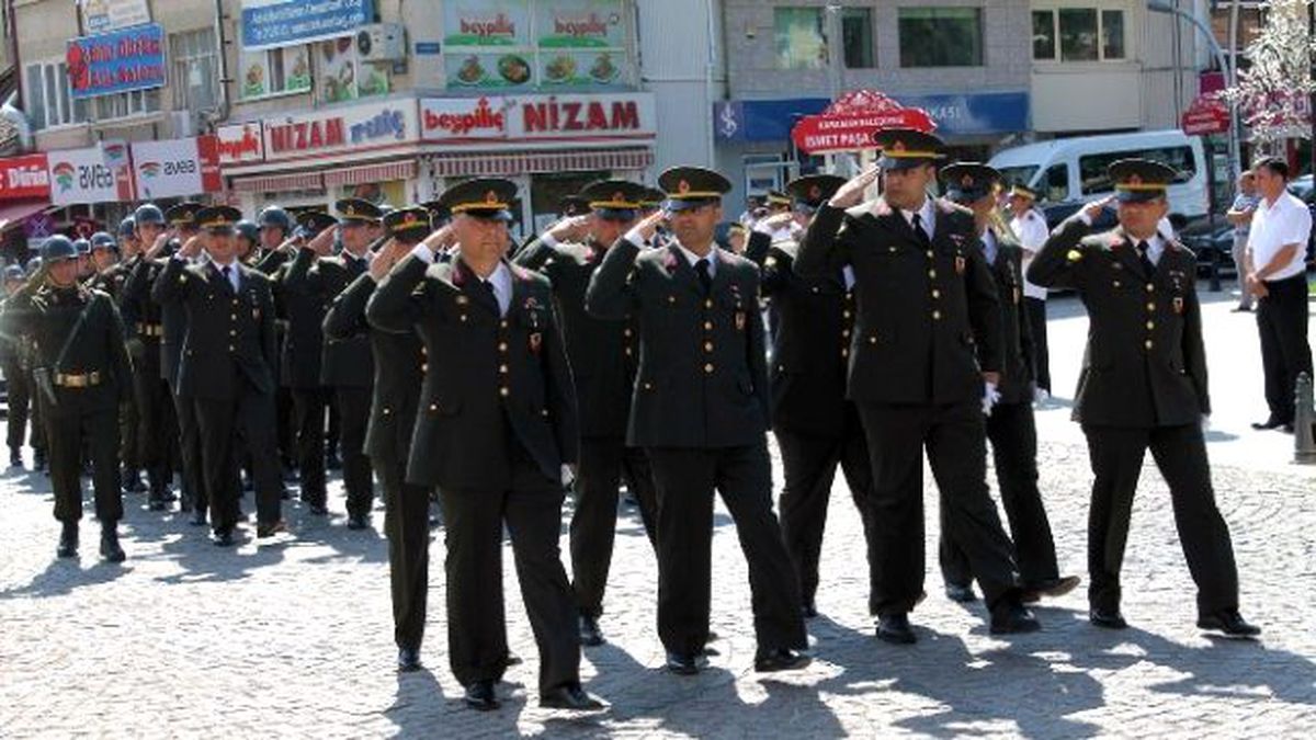 Karaman\'da 30 Ağustos Zafer Bayramı Kutlamaları