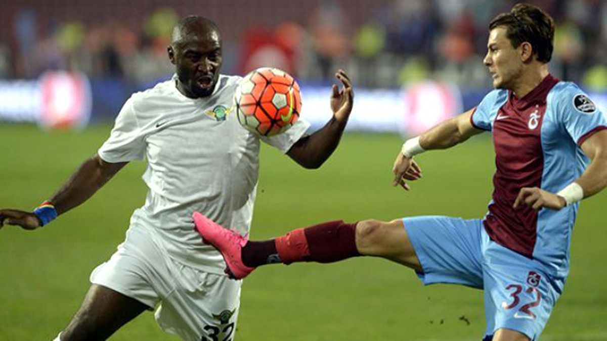 Trabzonspor, Akhisar Belediyespor'la 2-2 Berabere Kaldı