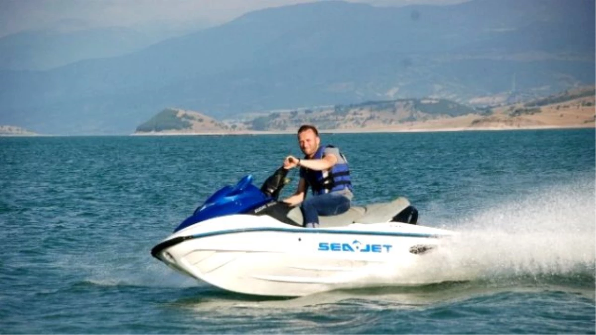 Baraj Gölünde Jet Ski Keyfi