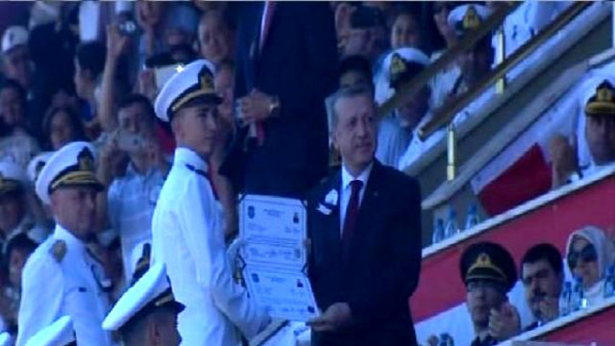 Deniz Harp Okulu\'nda Mezuniyet Töreni... (1)