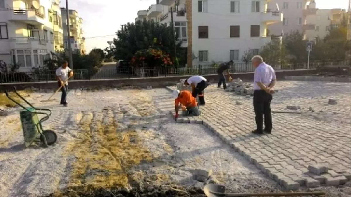 İsmail Baykut İlköğretim Okulu Bahçe Düzenlemesi Devam Ediyor