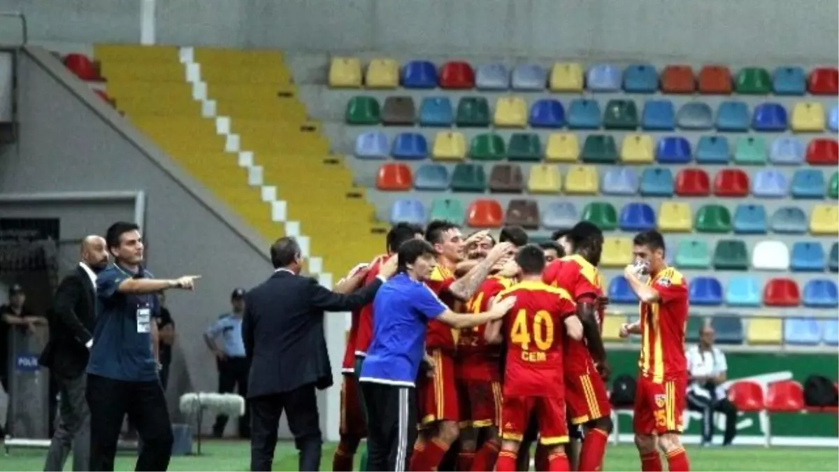 Kayserispor\'dan Süper Lig\'e İyi Başlangıç