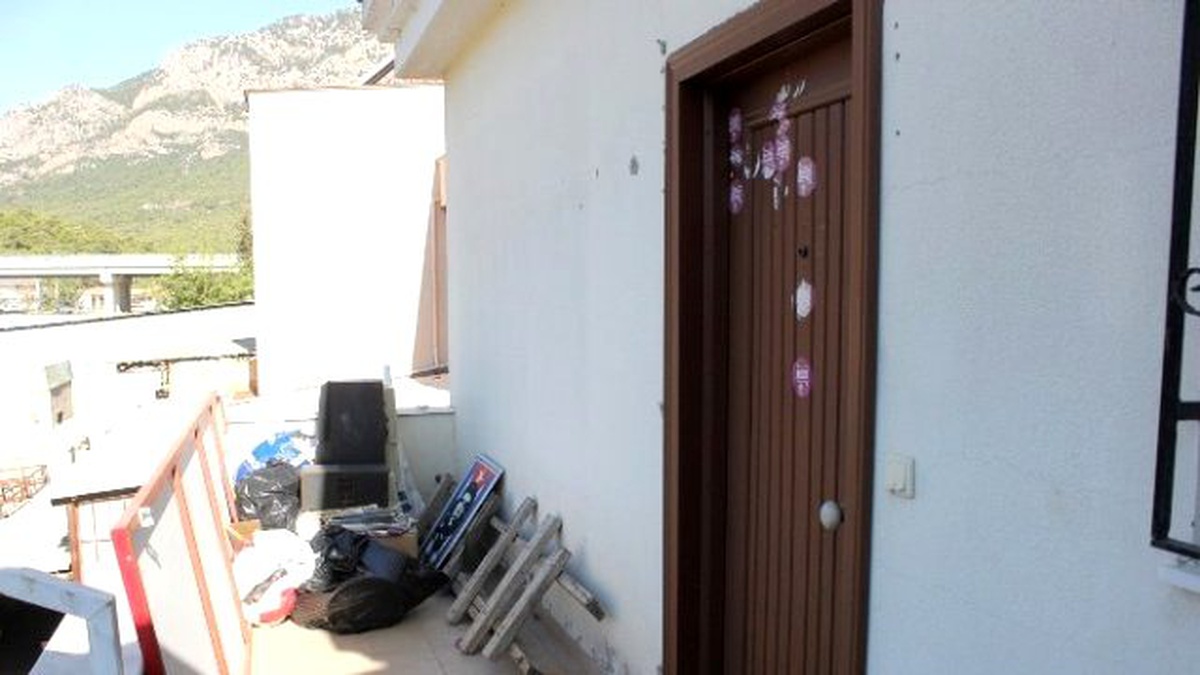 Kemer Hdp Binasına Tartışmalı Tahliye