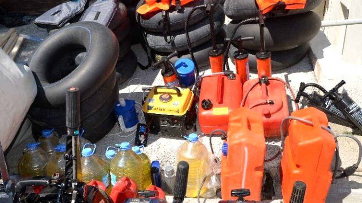 Kyme Antik Kentinde 106 Sığınmacı Yakalandı